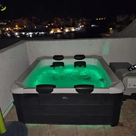 Apartman Nautica Bulles Jacuzzi Privatif Vue Marin